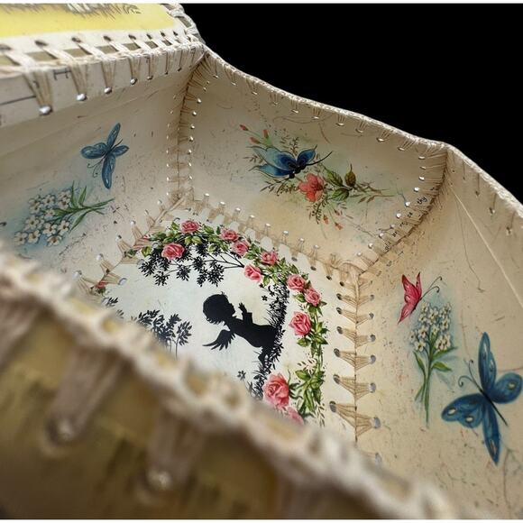 Vintage Handmade Stitched Ephemera Greeting Card Trinket Box Laminated Crochet - Picture 10 of 13